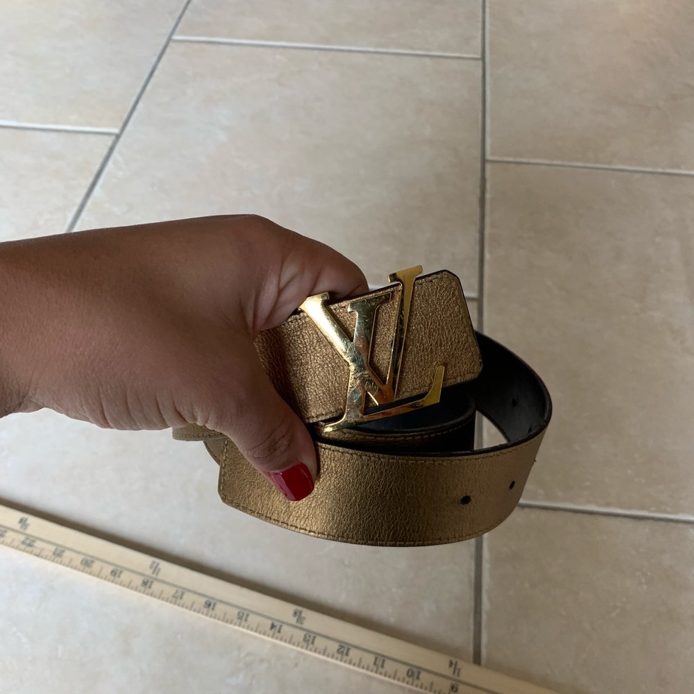 Louis Vuitton belt reversible gold and brown